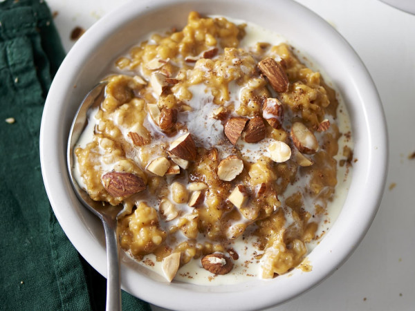 Creamy Pumpkin Oatmeal from the Slow Cooker
