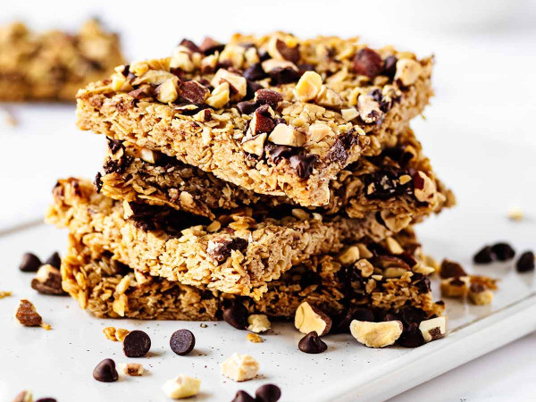 Granola Bars Sweetened with Honey for Breakfast