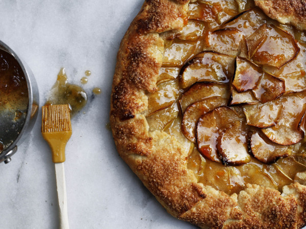 Tart with Apples and Nutty Brown Butter