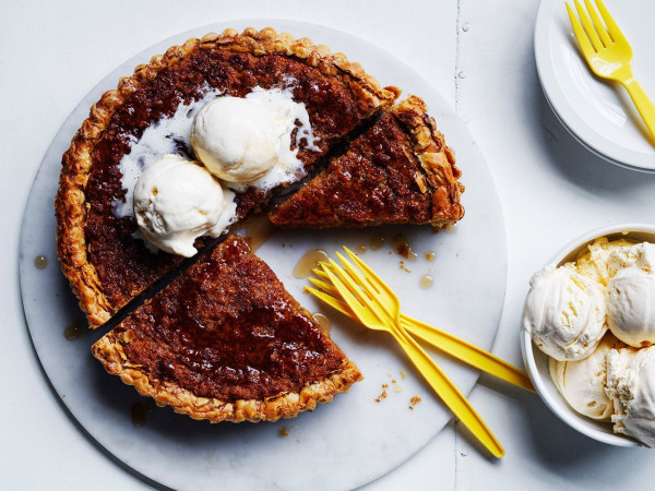 Sweet Maple Syrup Dessert Pie