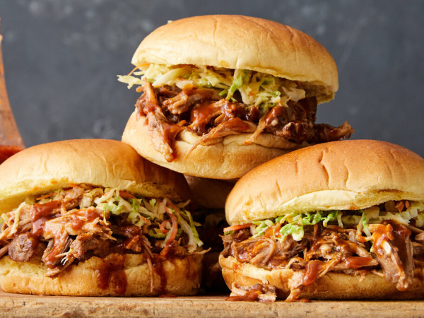 Tender Slow Cooker Pulled Pork Using Red Gold®