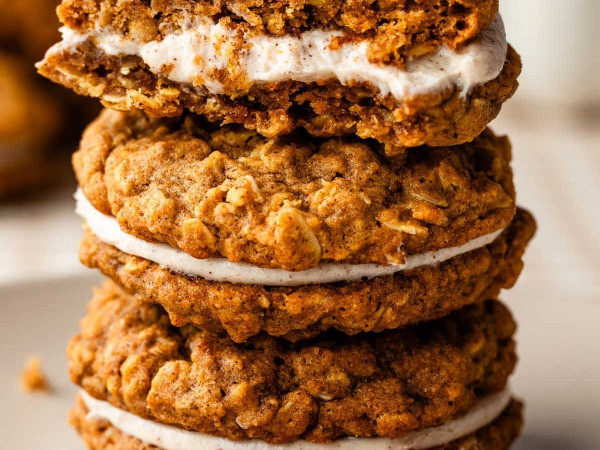 Savory Pumpkin Oatmeal Biscuits