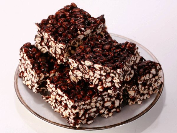 Chocolate Squares with Puffed Wheat