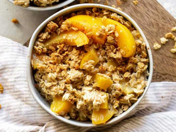 Peachy Oatmeal Delight