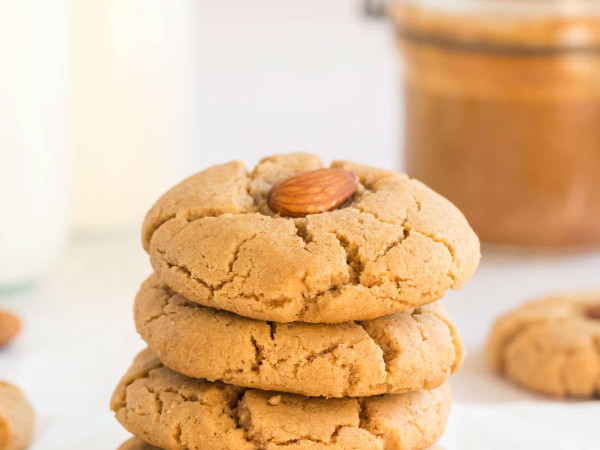 Simple Almond Butter Cookies