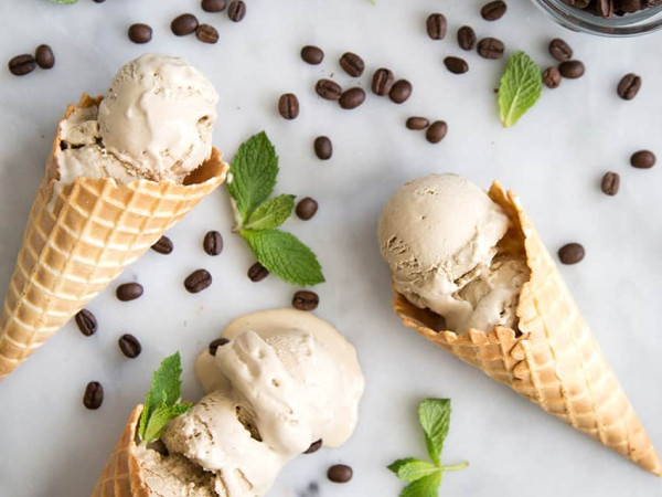 Coffee Ice Cream Infused with Mint Mojito