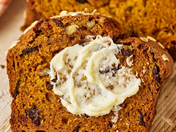 Gluten-Free Bread with Pumpkin and Raisins