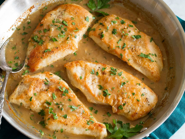 Chicken in a Wine Sauce