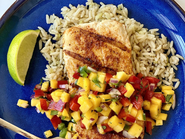 Mahi Mahi accompanied by Mango Salsa