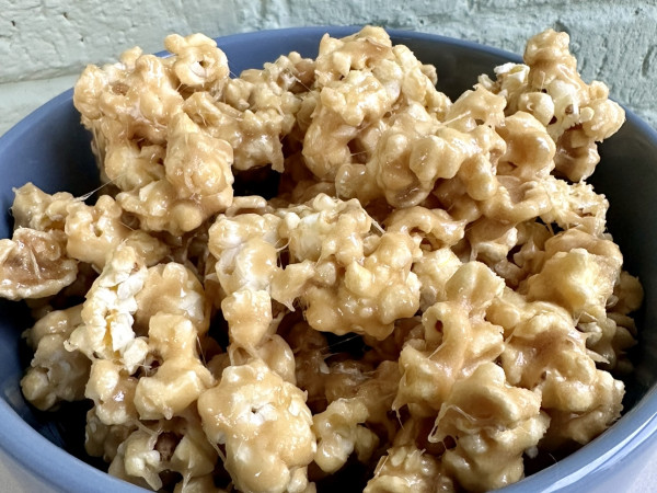 Popcorn Coated in Caramel and Marshmallow