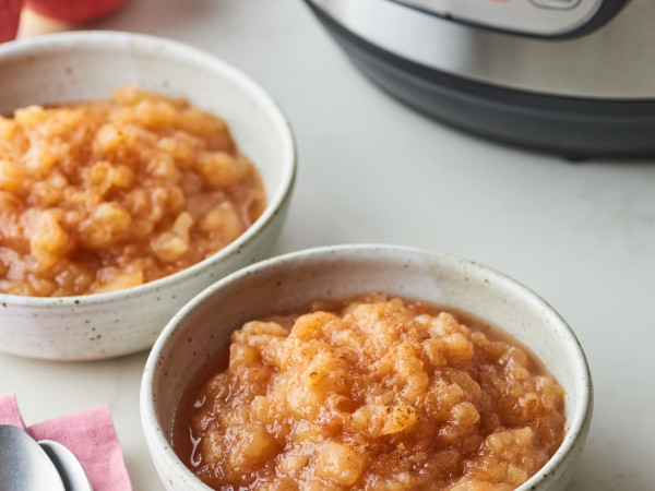 Instant Pot® Homemade Applesauce