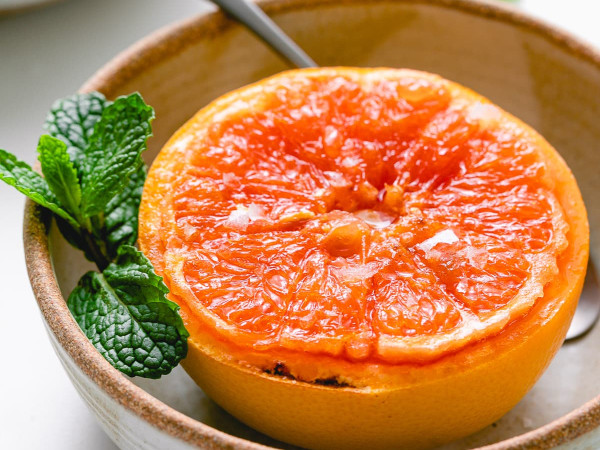 Crunchy Broiled Grapefruit Treat