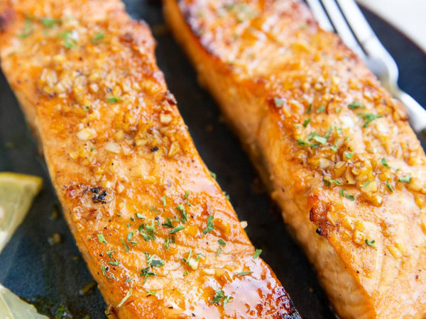 Salmon with Citrus Balsamic Glaze