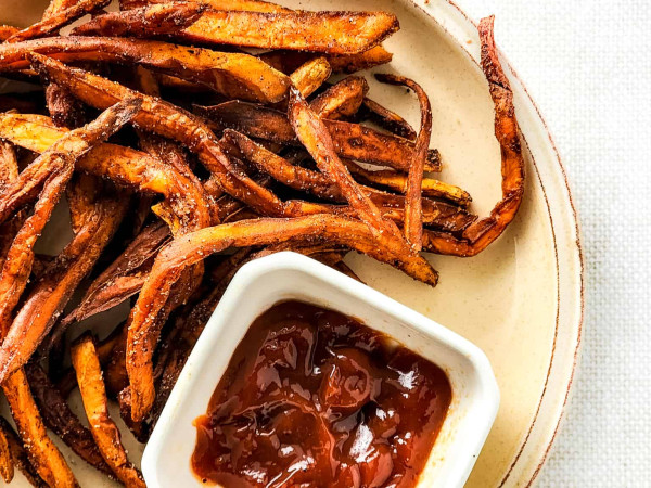 Cinnamon-Infused Sweet Potato Chips