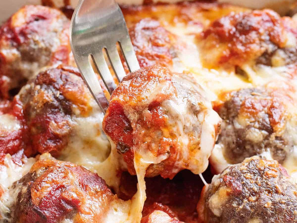 Comforting Meatball Bread Casserole