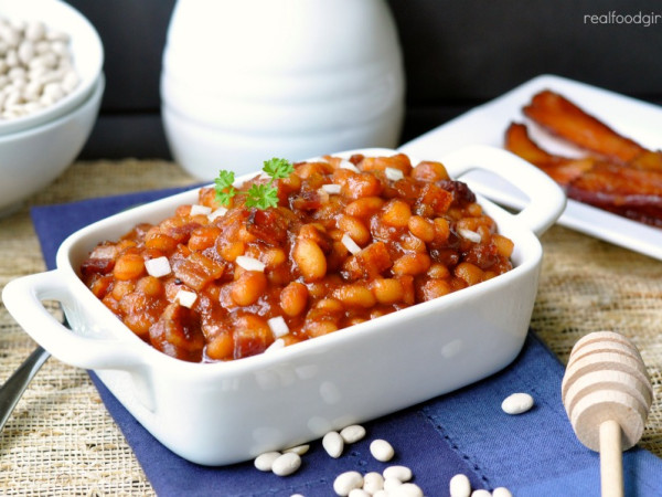 Sweet Maple and Spicy Ginger Baked Beans