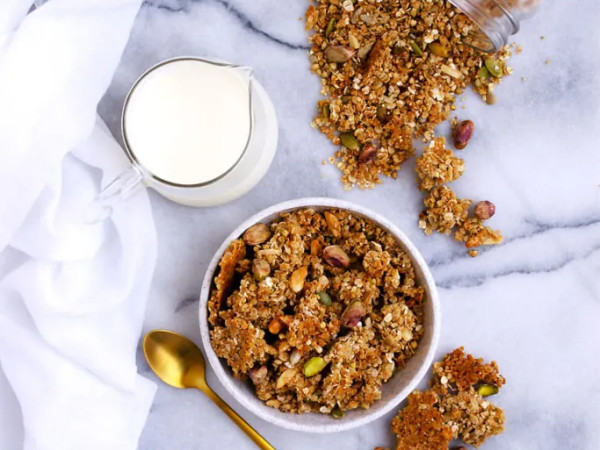 Almond-Infused Maple Granola