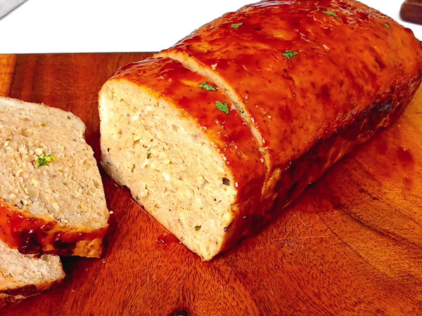 Traditional Meatloaf Preparation