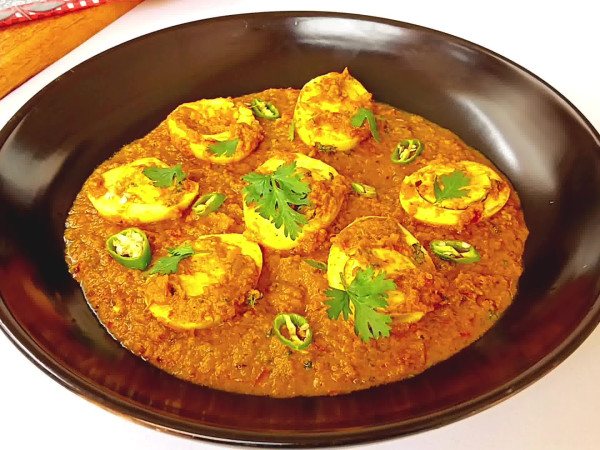 Velvety Egg Curry