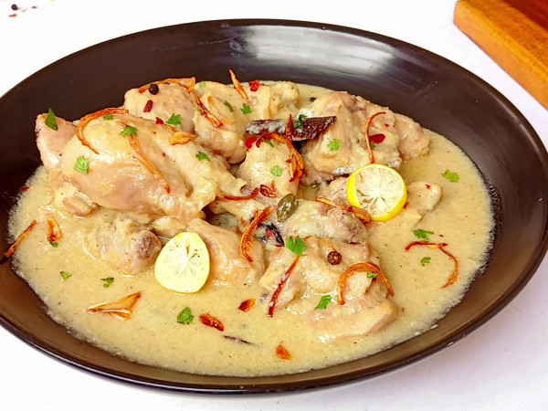 Hearty Chicken Stew with Cream