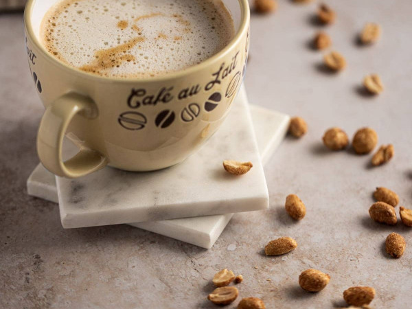 Latte with White Chocolate and Peanut Butter