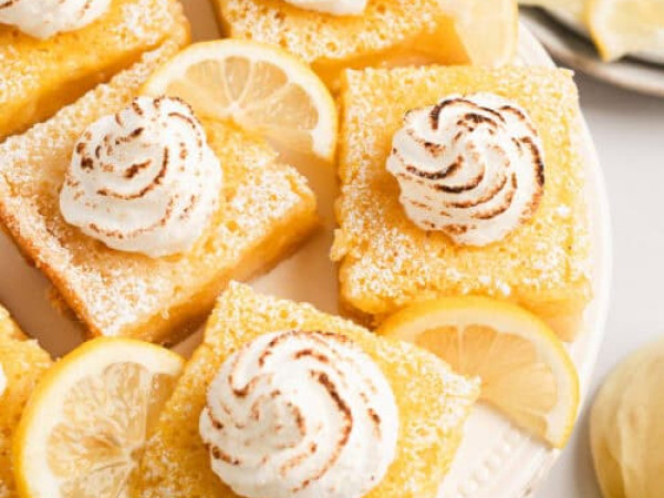 Meringue-Topped Blueberry Lemon Dessert Bars