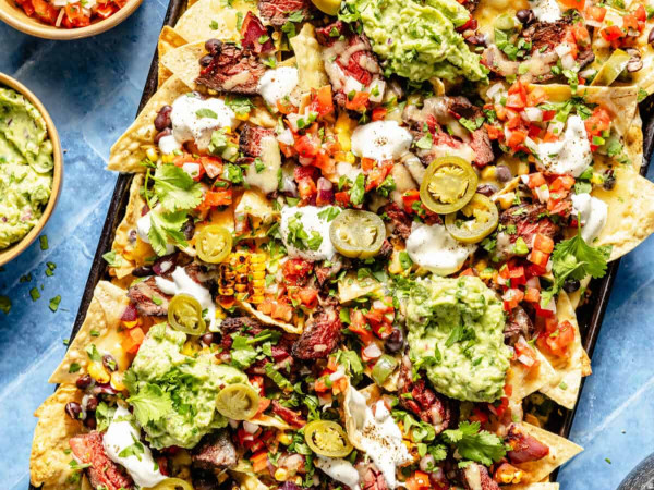 Crispy Nachos with Steak