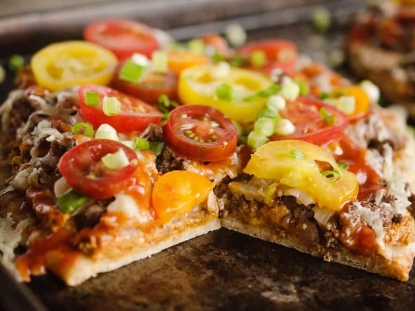 Taco Flatbread with Seasoned Ground Beef