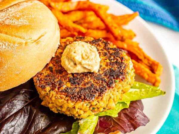 Easy Ground Chicken and Chickpea Burger Recipe