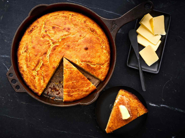 Mary's Skillet Cornbread Recipe
