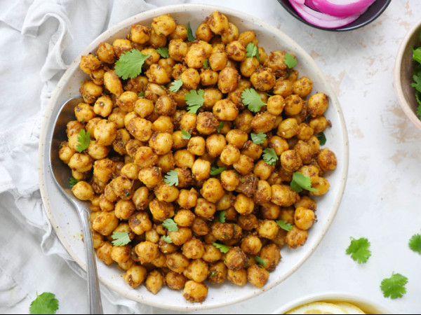 Zesty Chickpeas (Chole)
