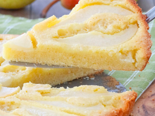 Almond and Pear Tart with a Graham Cracker Base