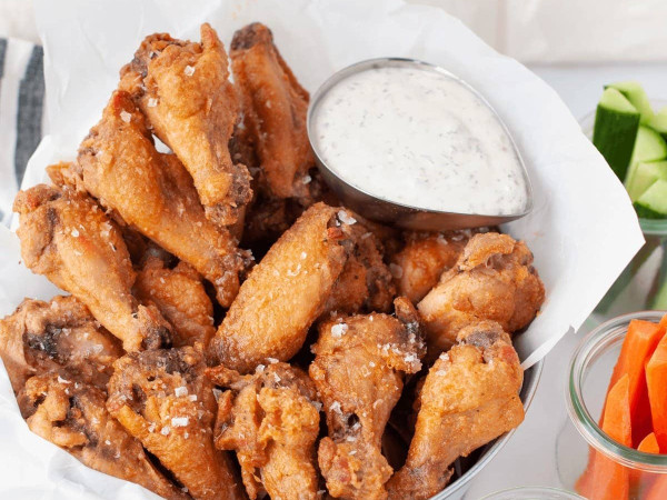 Salt and Vinegar-Flavored Boneless Wings