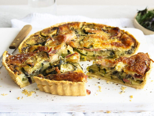 Spinach-Courgette Quiche Delight