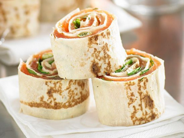 Roll-Ups of Bacon and Smoked Salmon