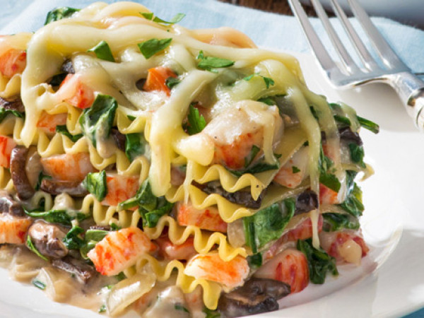 Spaghetti Lasagna with a Florentine Crab Filling