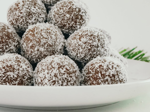 Effortless Rum Ball Treats