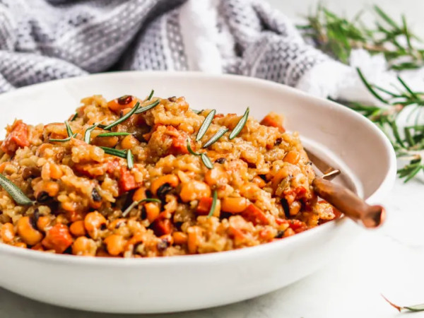 Instant Pot® Recipe: Savory Black-Eyed Peas with Ham