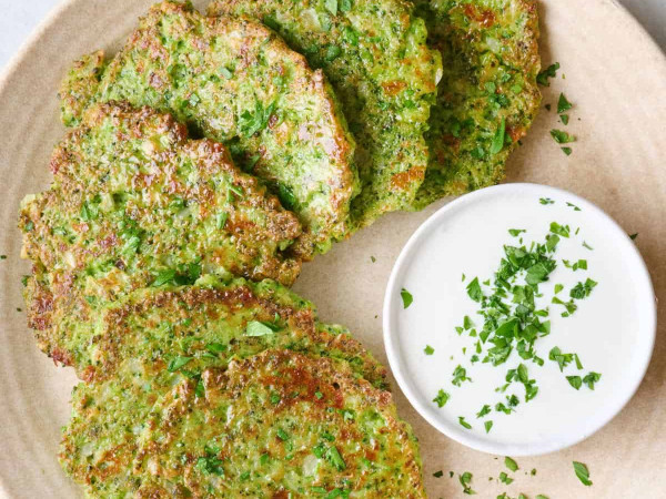 Broccoli Rice Fritters for a Low-Carb Diet