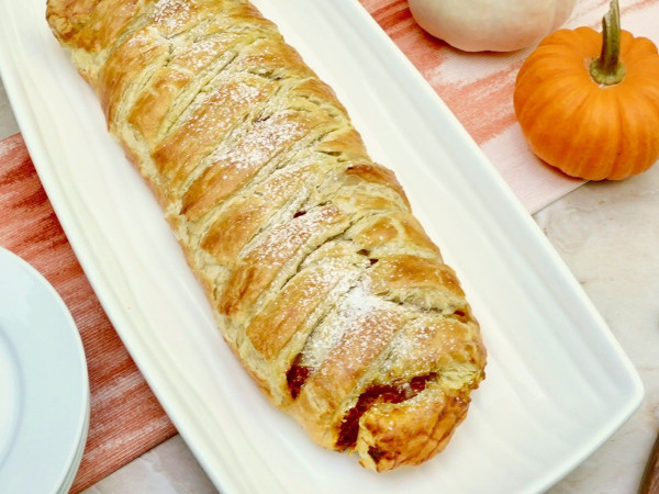 Pumpkin and Cheese Twisted Bread
