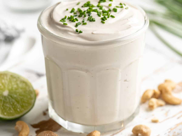 Vegan Cashew Sour Cream