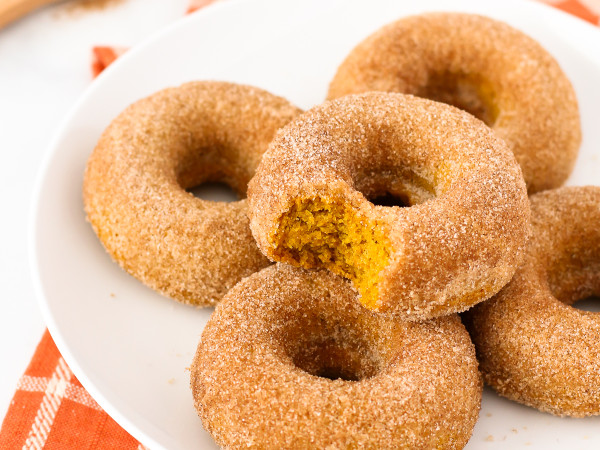 Gluten-Free Vegan Donuts with Pumpkin Spice Flavor