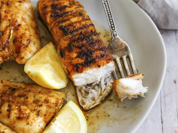 Red Snapper Broiled with BBQ Flavors