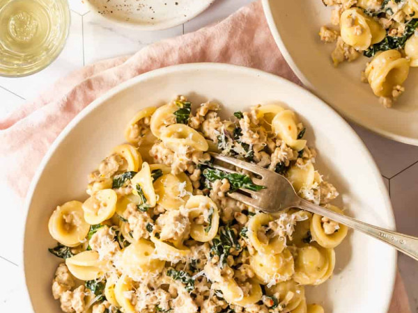 Sweet Sausage and Creamy Kale Pasta Dish