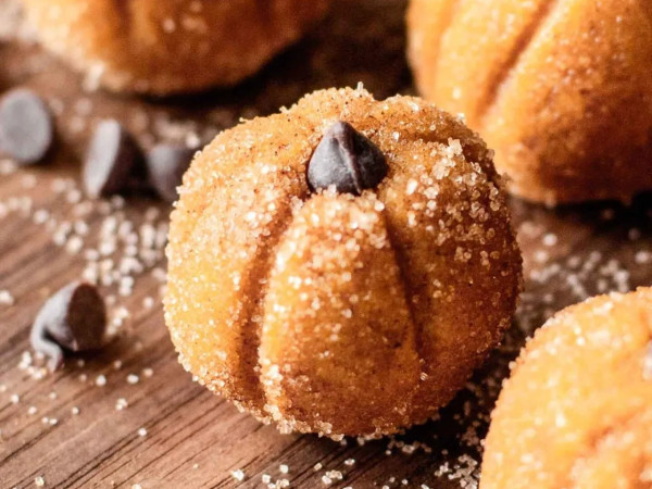 Chocolate Truffles Infused with Pumpkin Pie Spice