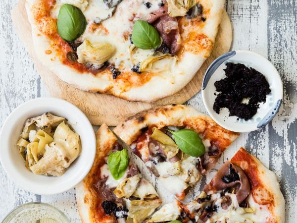 Savory Prosciutto and Artichoke Pizza