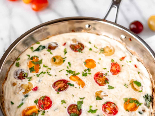 Egg White Frittata Loaded with Cheese, Veggies, and Bacon