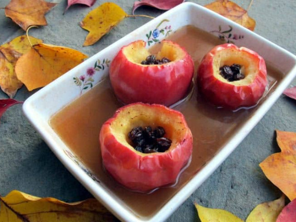 Quick Rosemary Apples Made in the Microwave