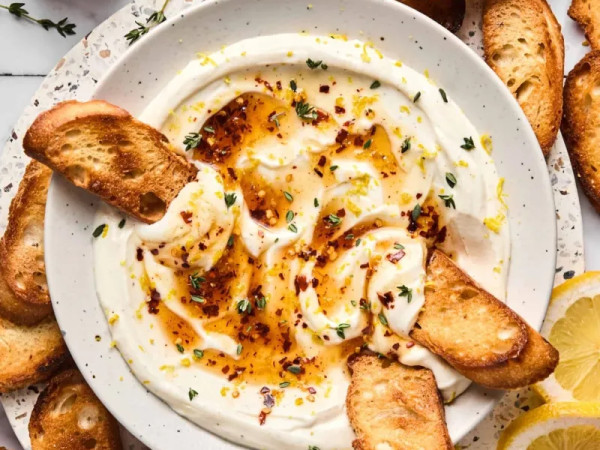 Smooth Whipped Ricotta Delight