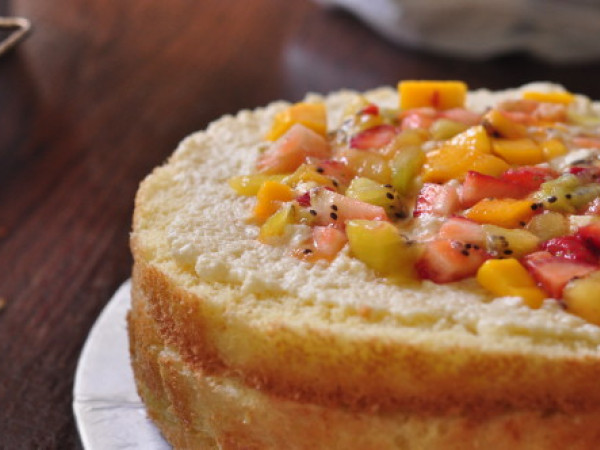 Fruity Bliss Sponge Cake